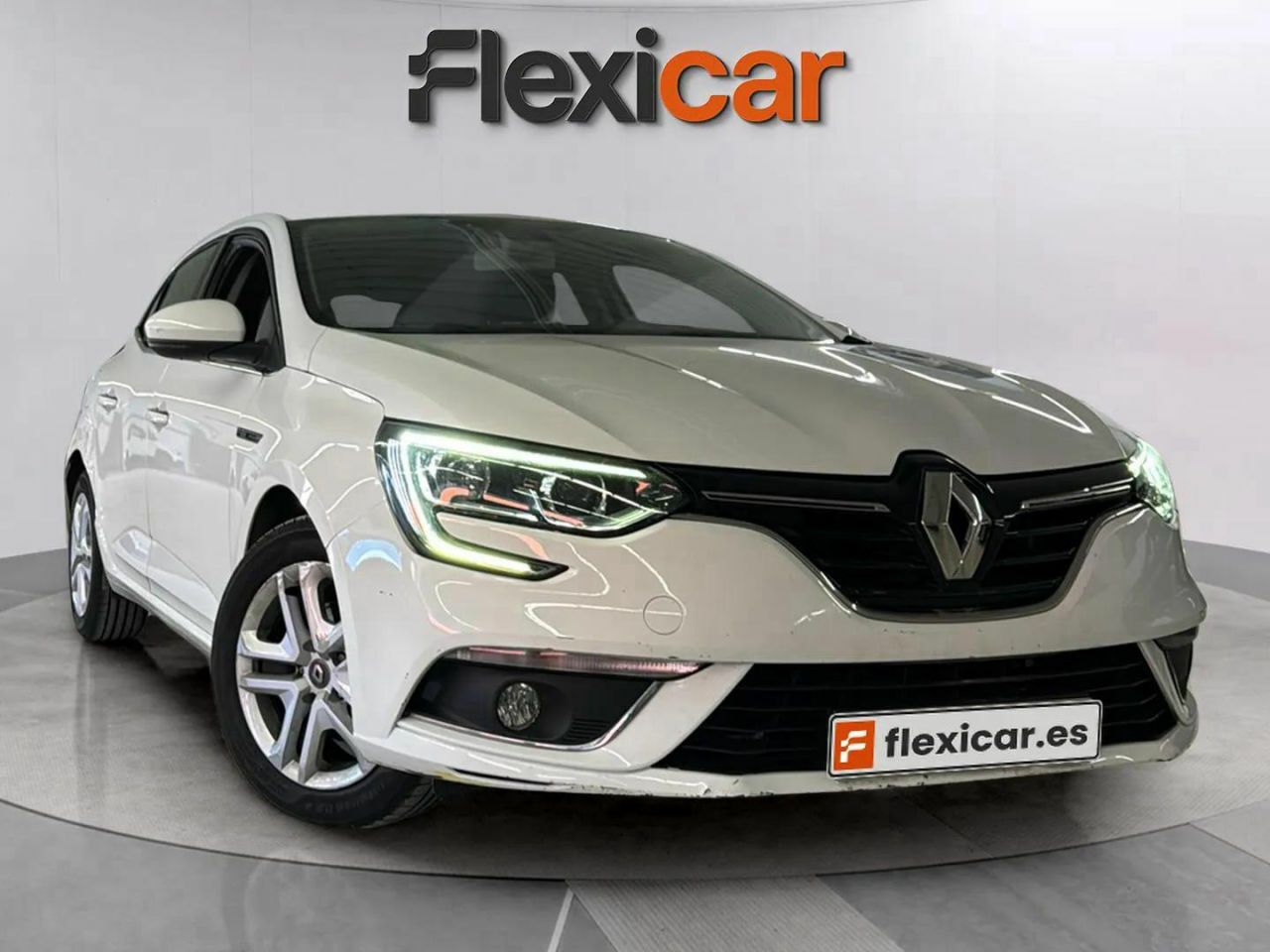 Foto renault megane 2019 /