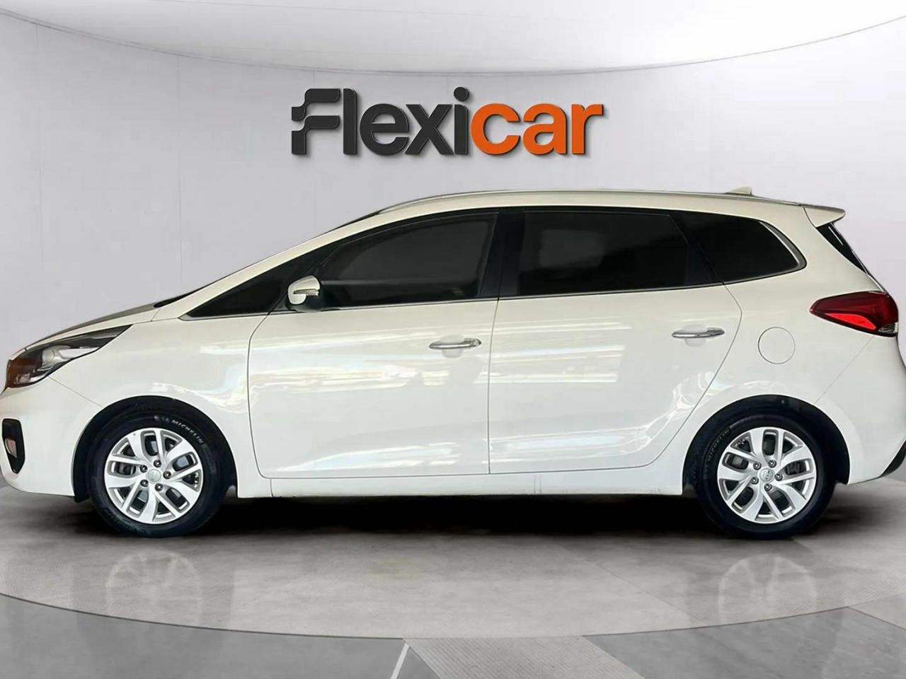 kia carens 2017 / foto grande (3)