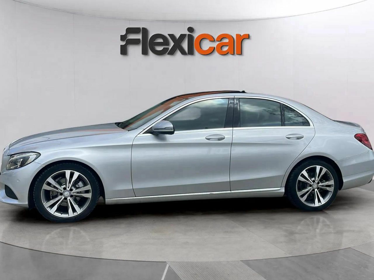 mercedes clase c 2017 / foto grande (3)