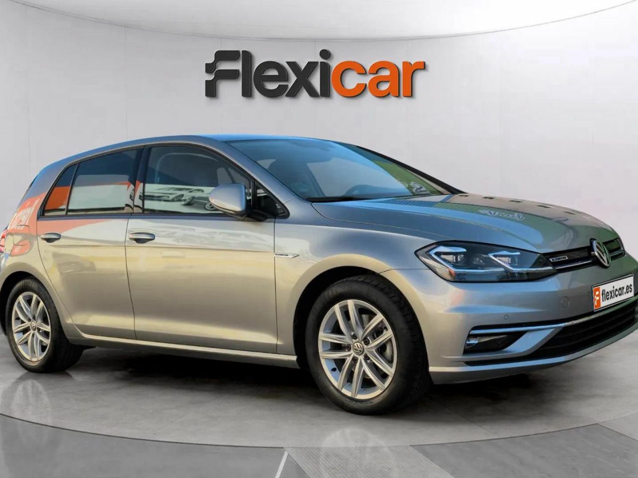Foto volkswagen golf 2019 /