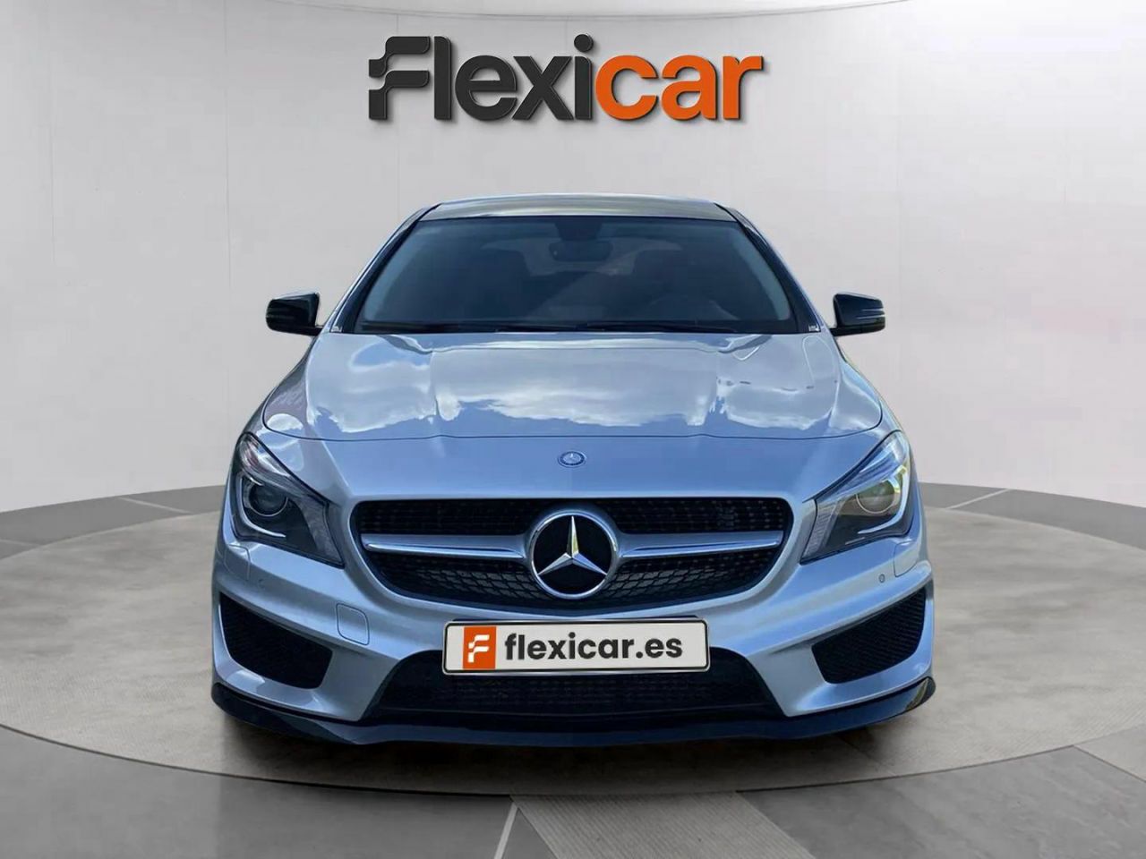 mercedes cla 2025 / foto grande (2)