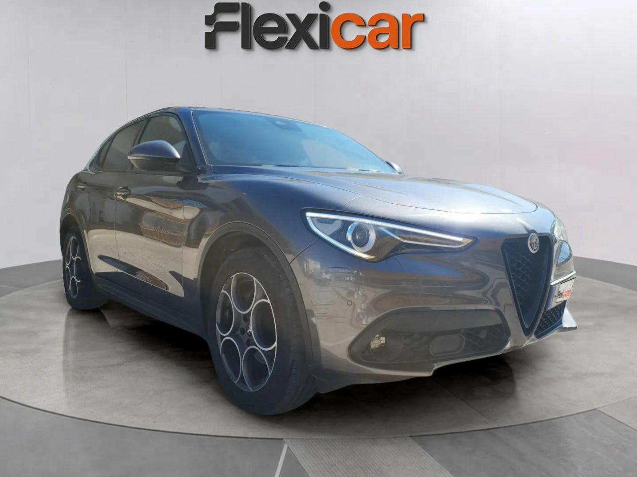 Foto alfa romeo stelvio 2022 /
