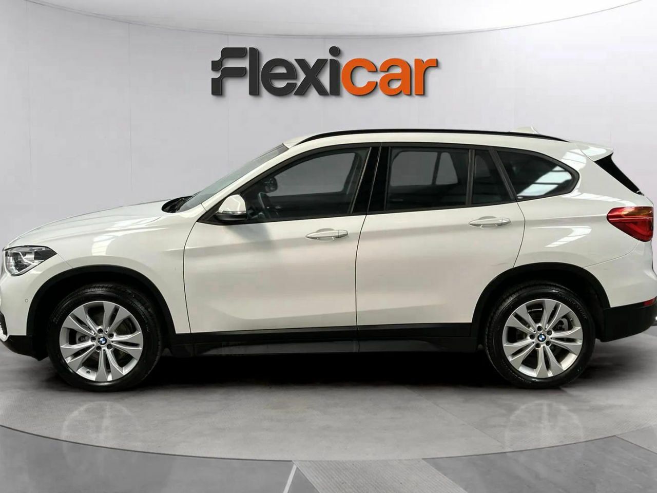 bmw x1 2018 / foto grande (3)