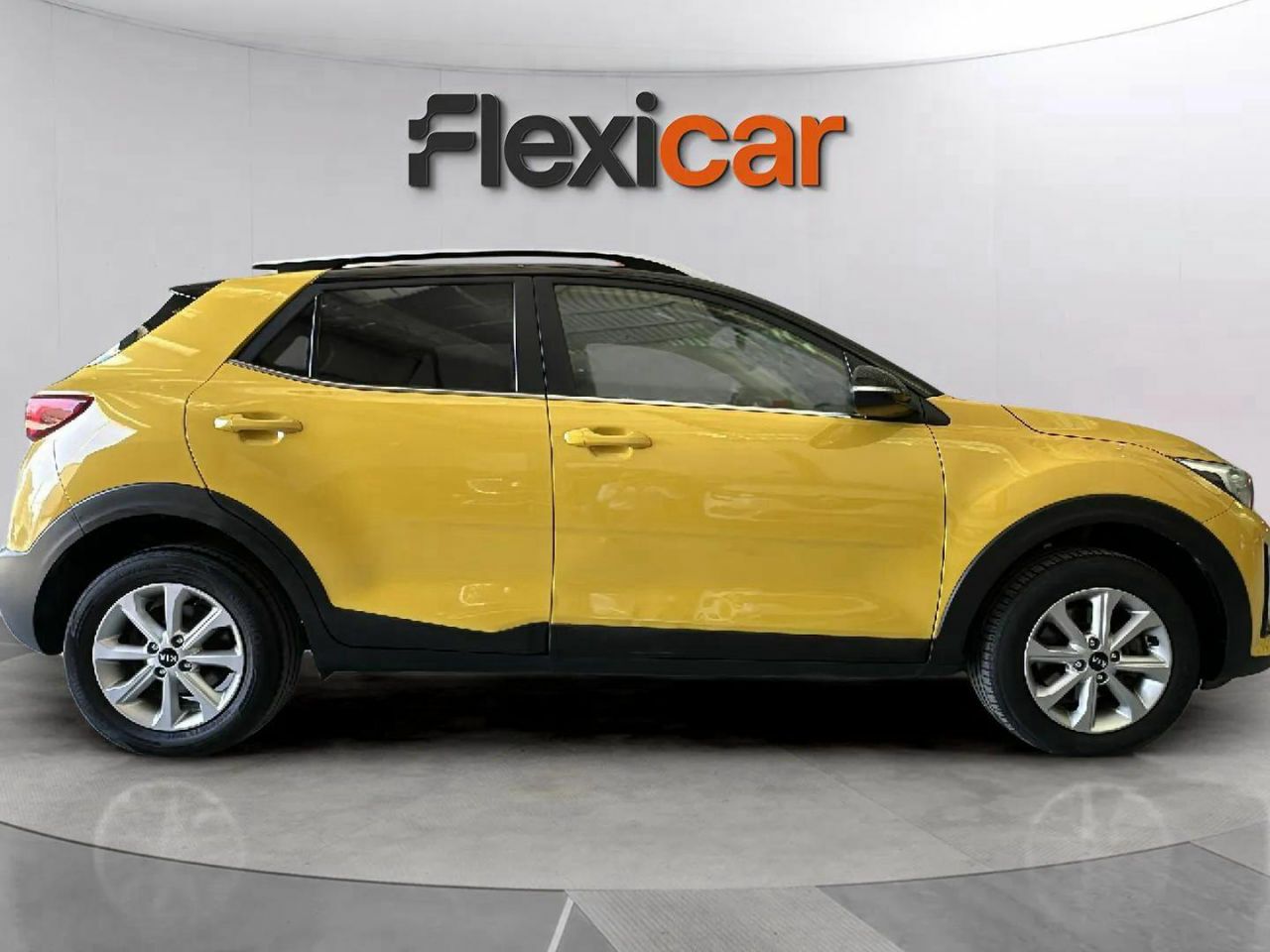 kia stonic 2020 / foto grande (3)