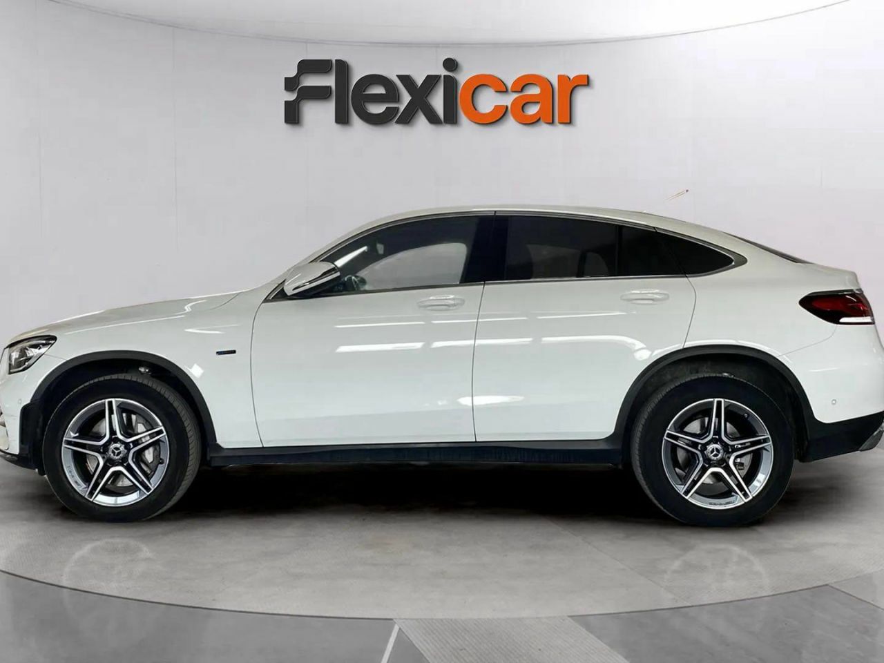 mercedes glc 2022 / foto grande (3)