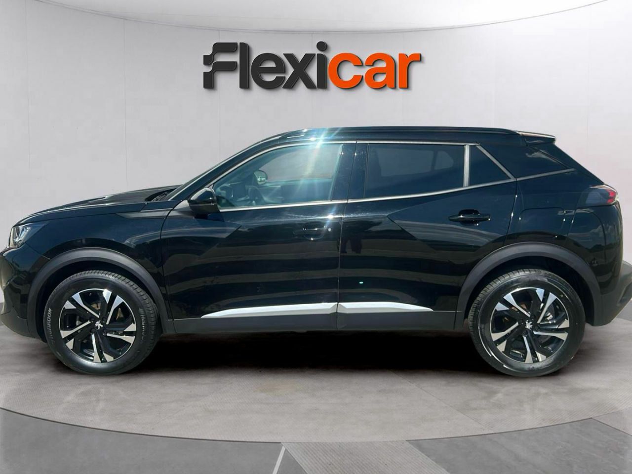 peugeot 2008 2023 / foto grande (3)