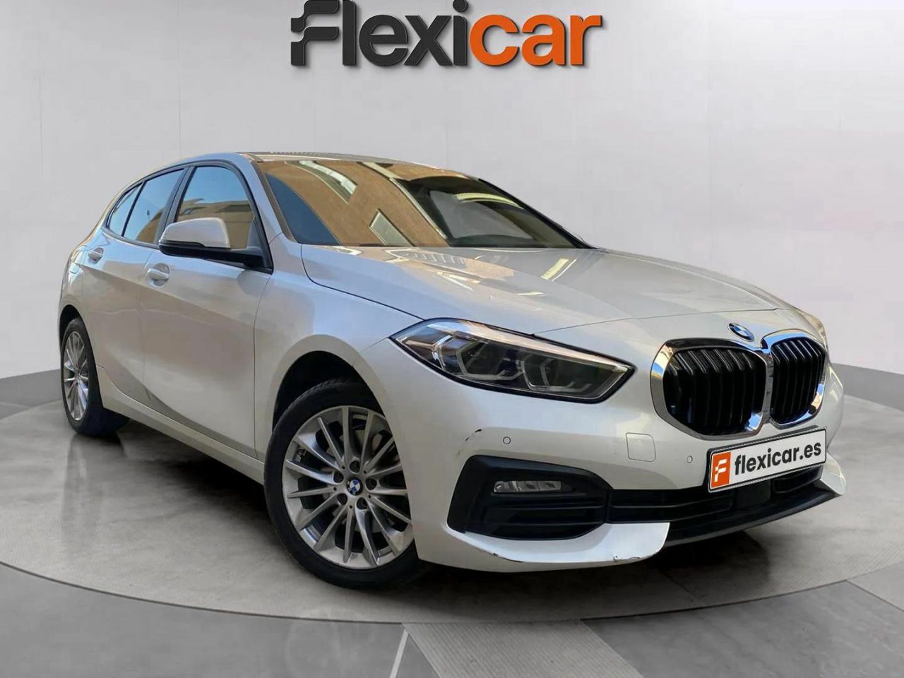 Foto bmw serie 1 2021 /