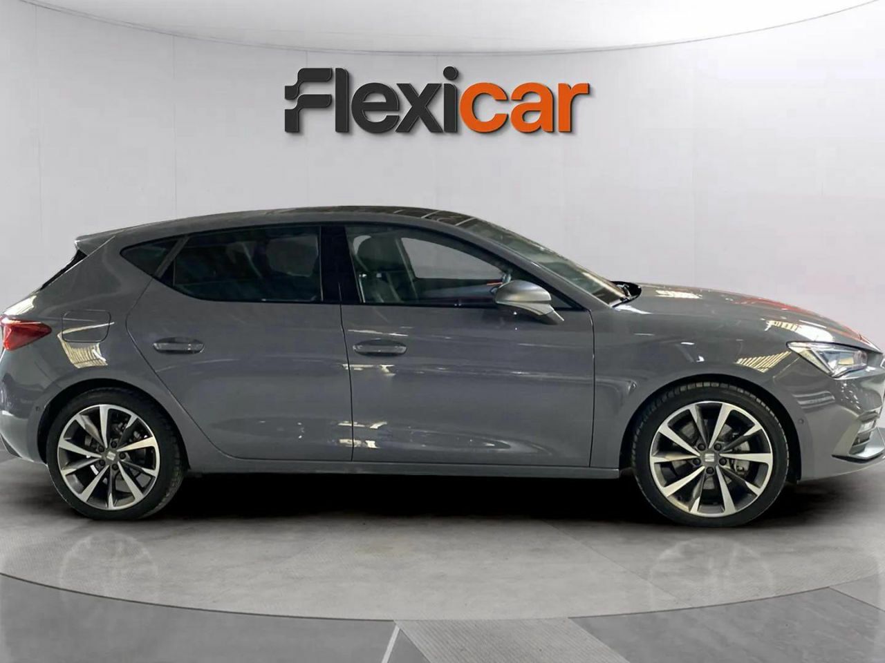 seat leon 2023 / foto grande (3)