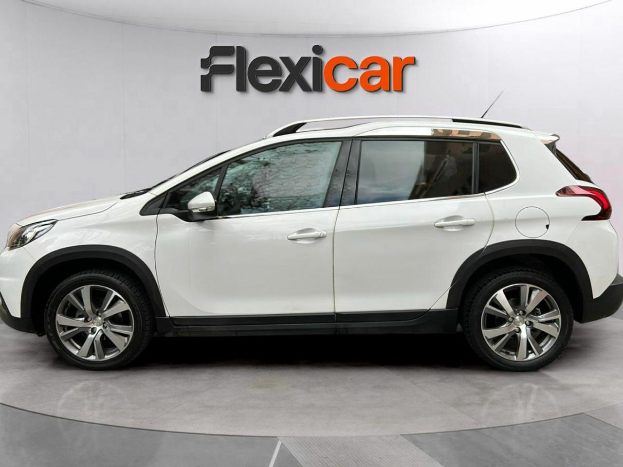 peugeot 2008 2017 / foto grande (3)