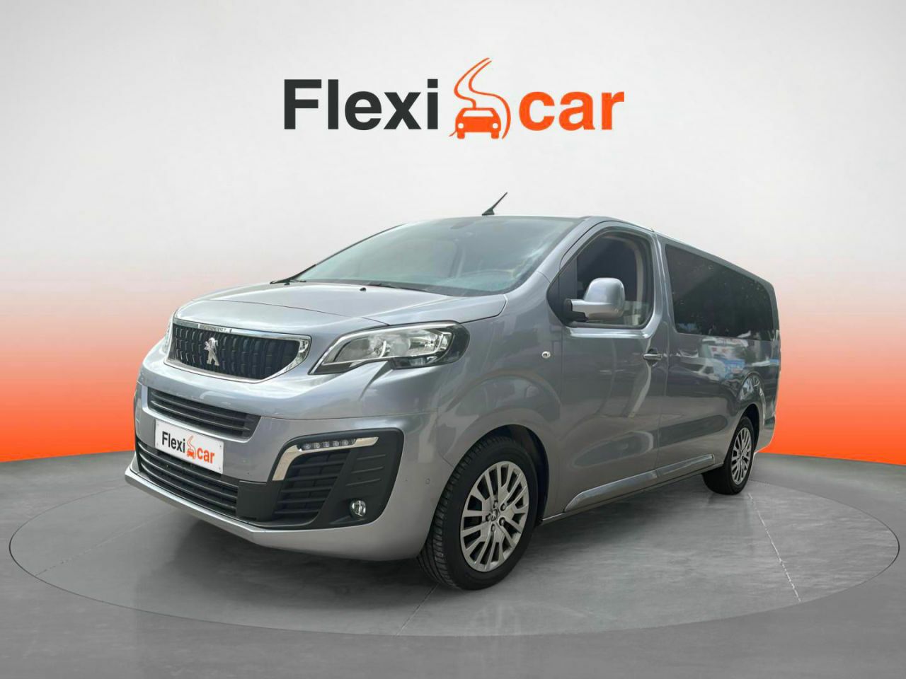 peugeot traveller 2021 / foto grande (3)