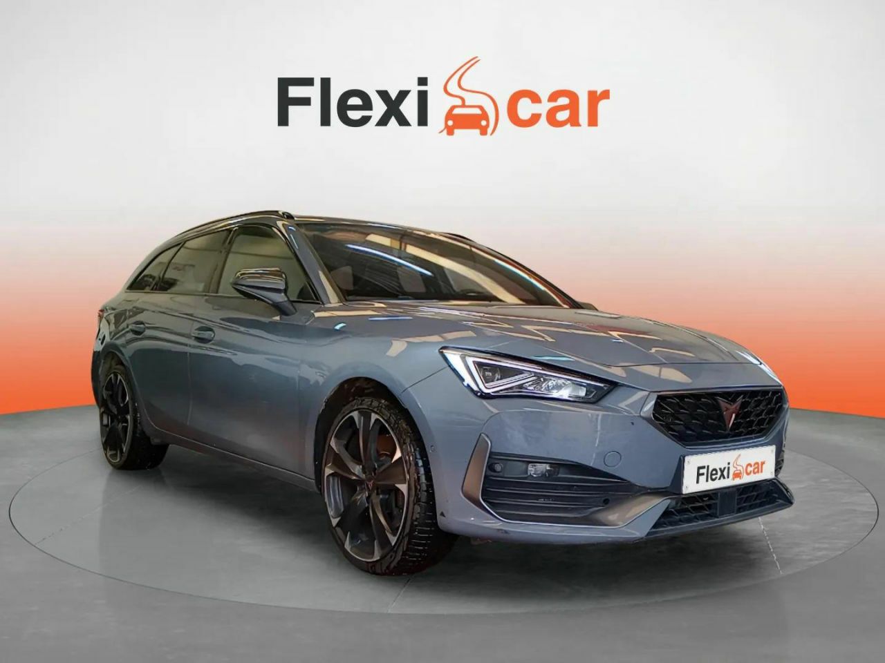 Coche con 5 puertas  de segunda mano - cupra león 2022 /
