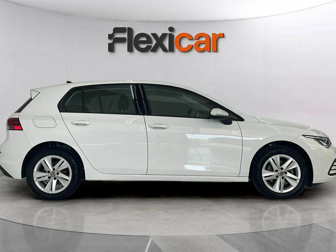 volkswagen golf 2023 / foto grande (3)