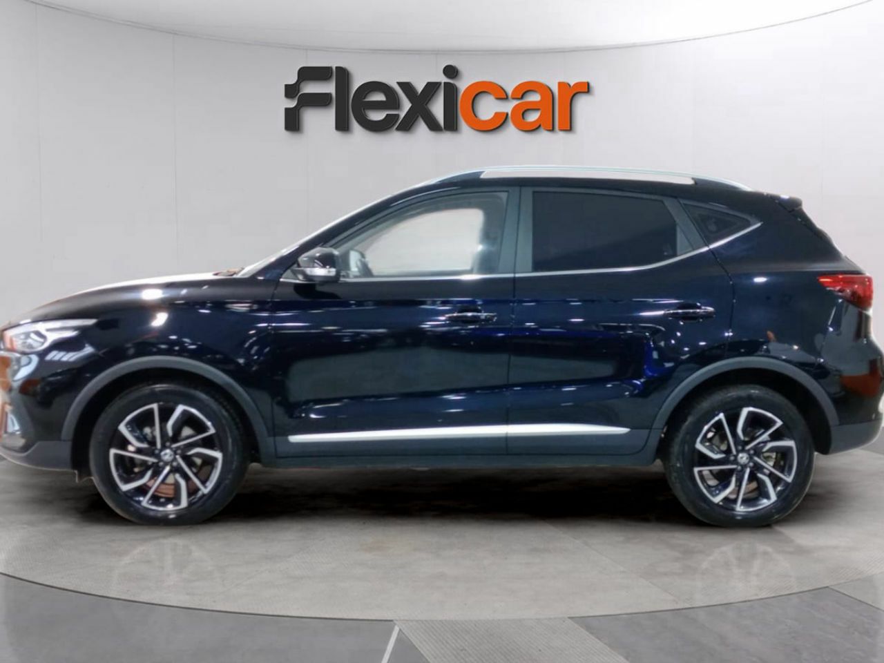 mg zs 2023 / foto grande (3)