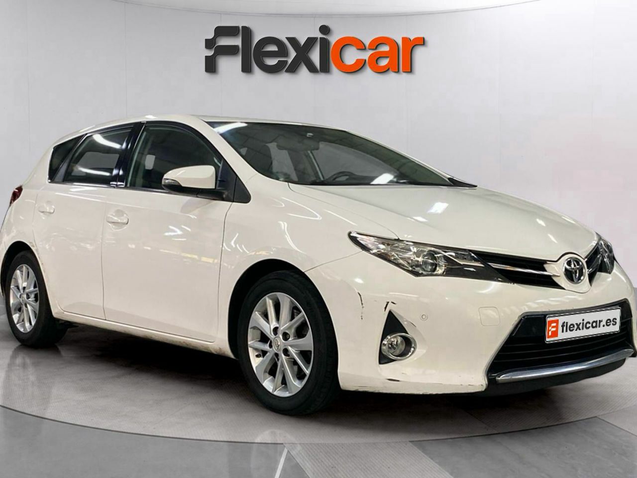 Foto toyota auris 2015 /