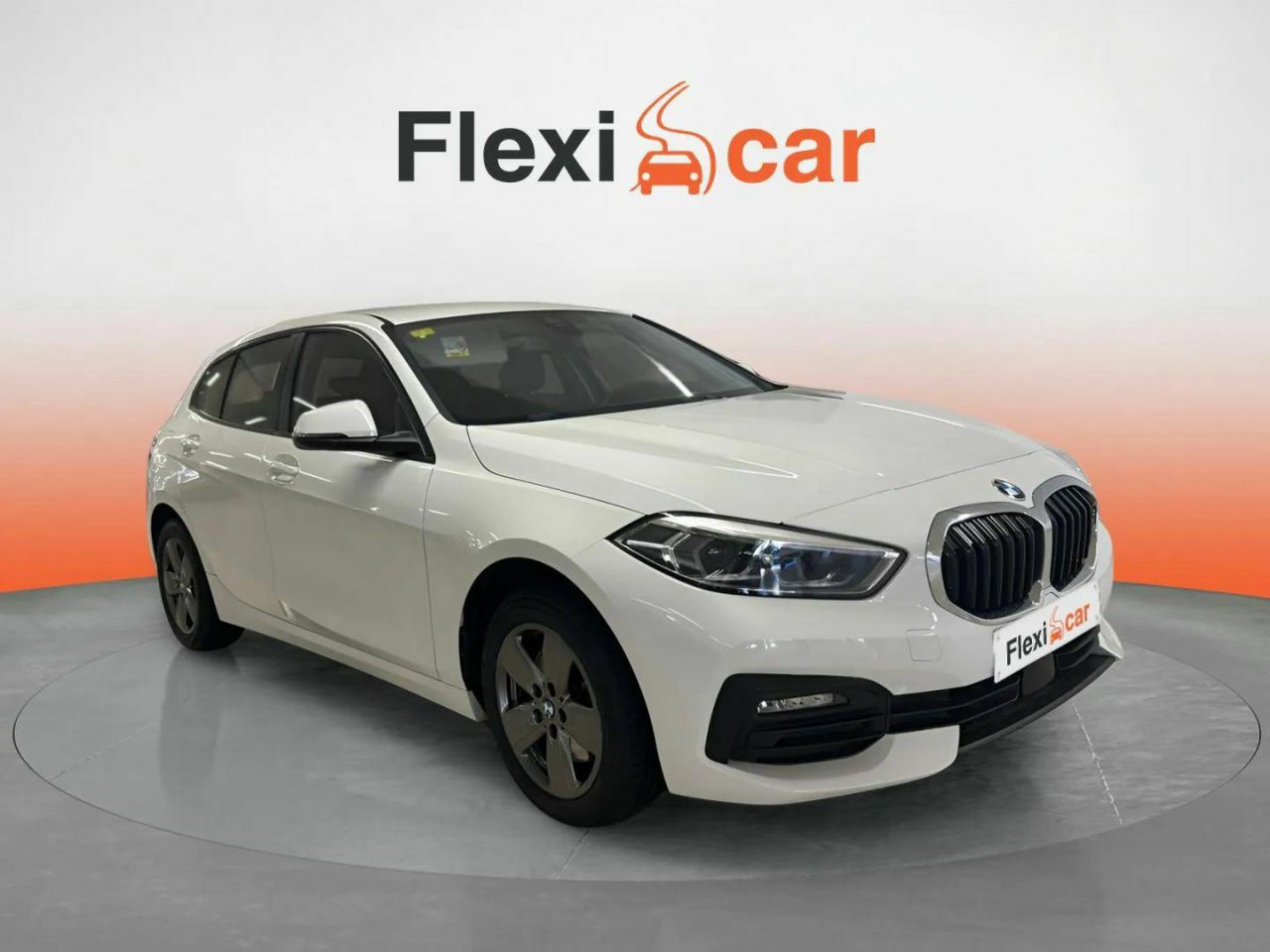 Foto bmw serie 1 2019 /