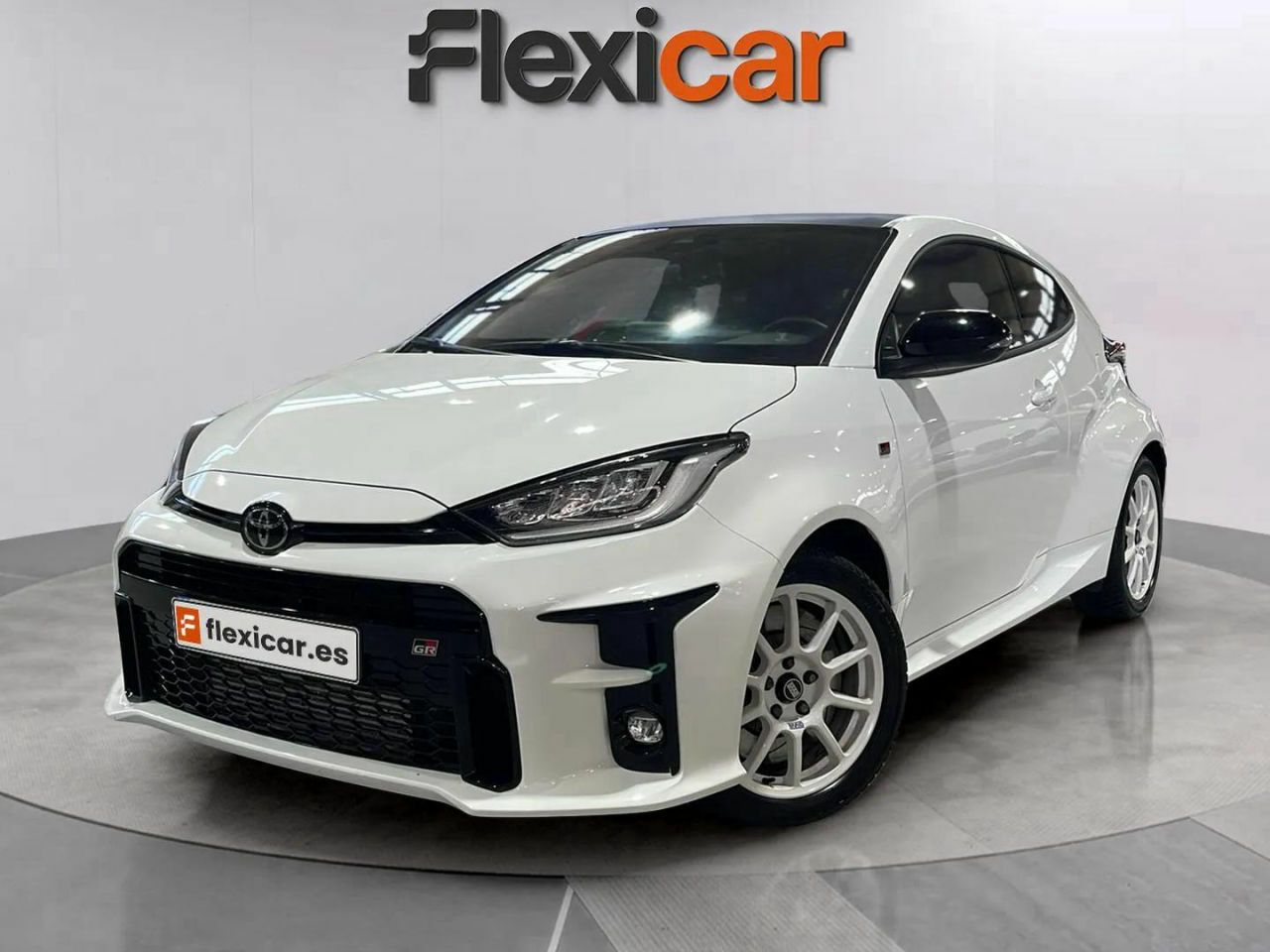toyota yaris 2022 / foto grande (3)