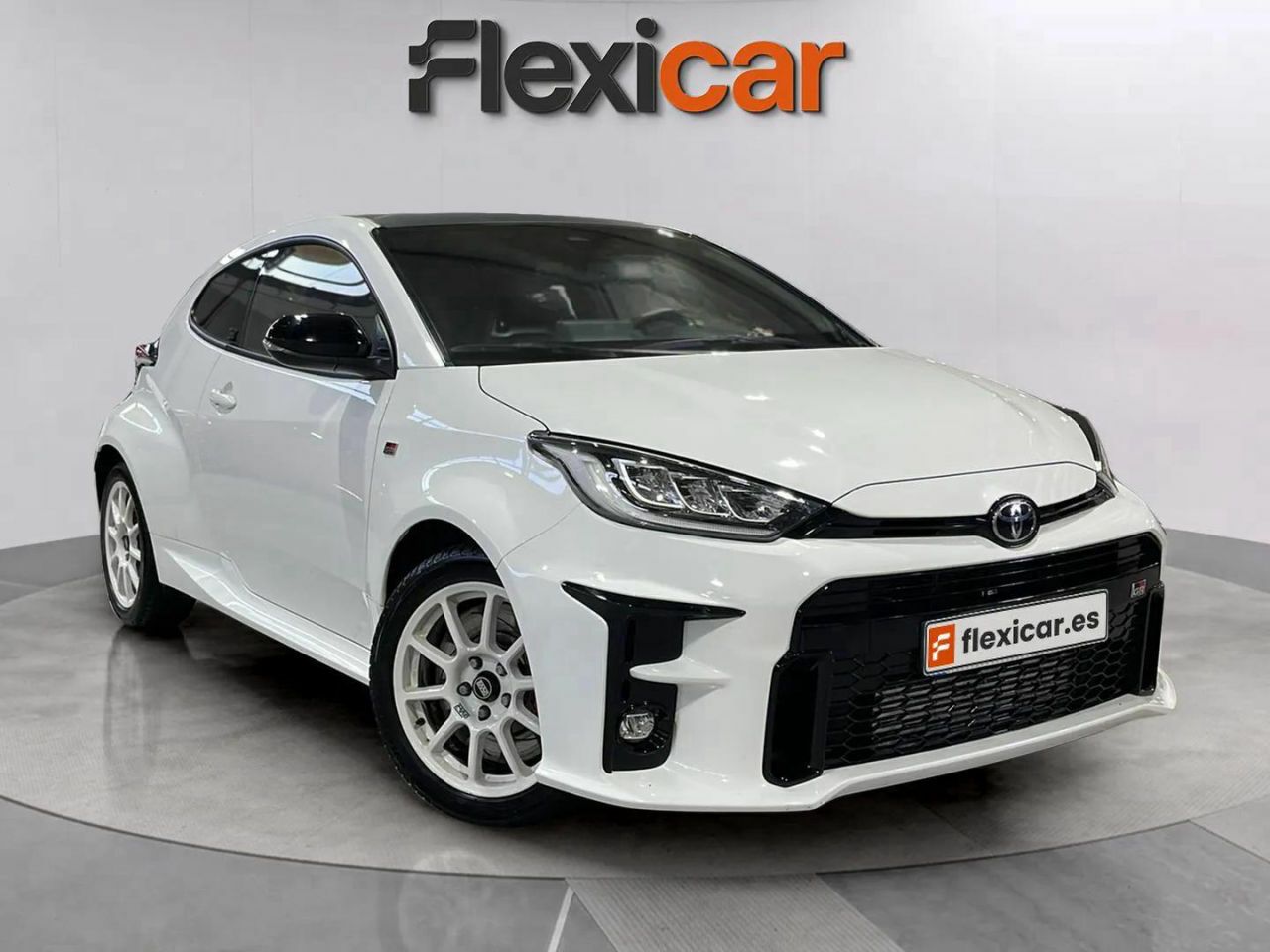 Foto toyota yaris 2022 /