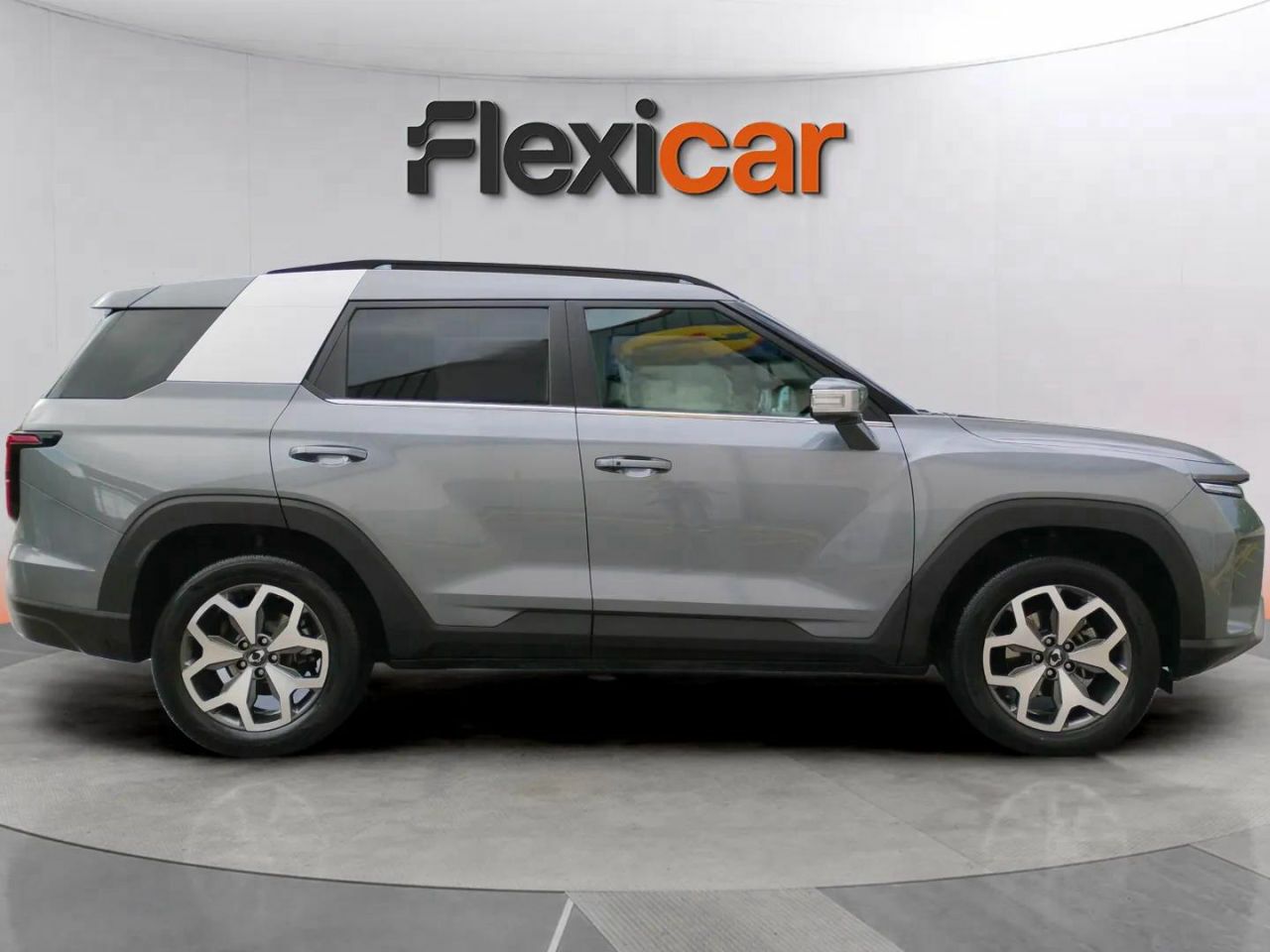 ssangyong torres 2024 / foto grande (3)