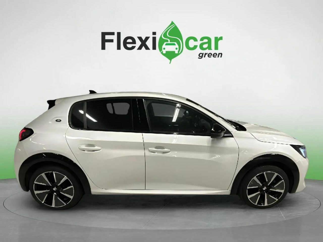 peugeot 208 2020 / foto grande (2)
