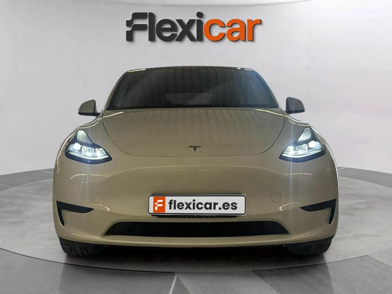 tesla model y 2023 / foto grande (2)