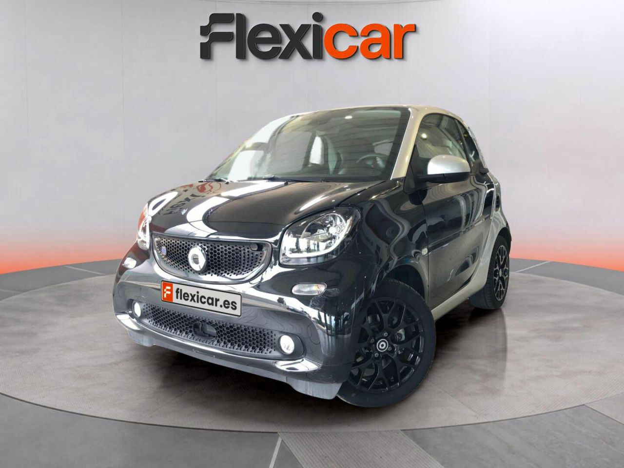 smart fortwo 2019 / foto grande (3)