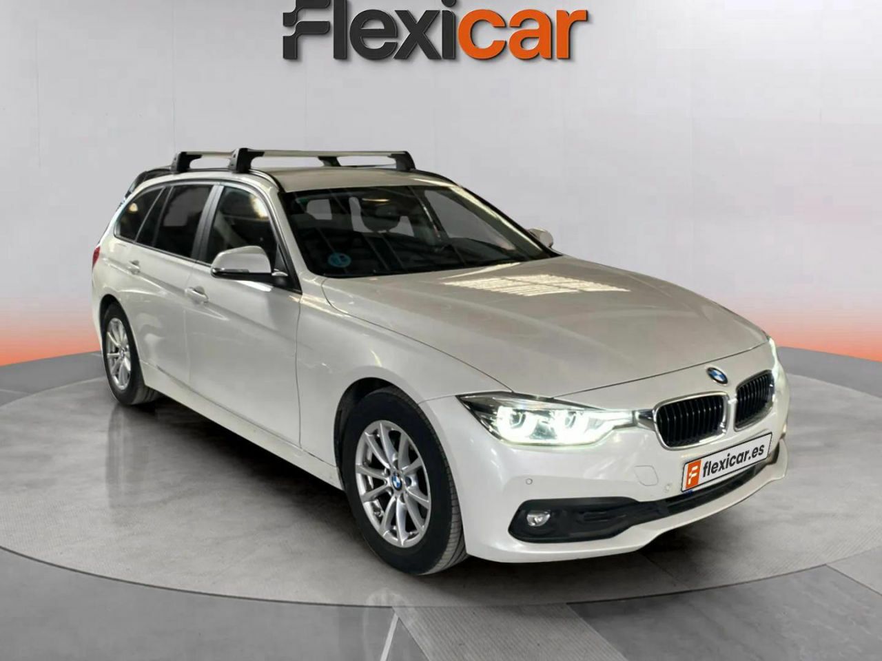 Foto bmw serie 3 2019 /