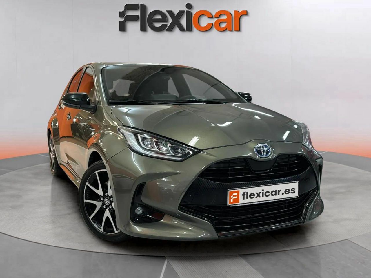 Foto toyota yaris 2021 /