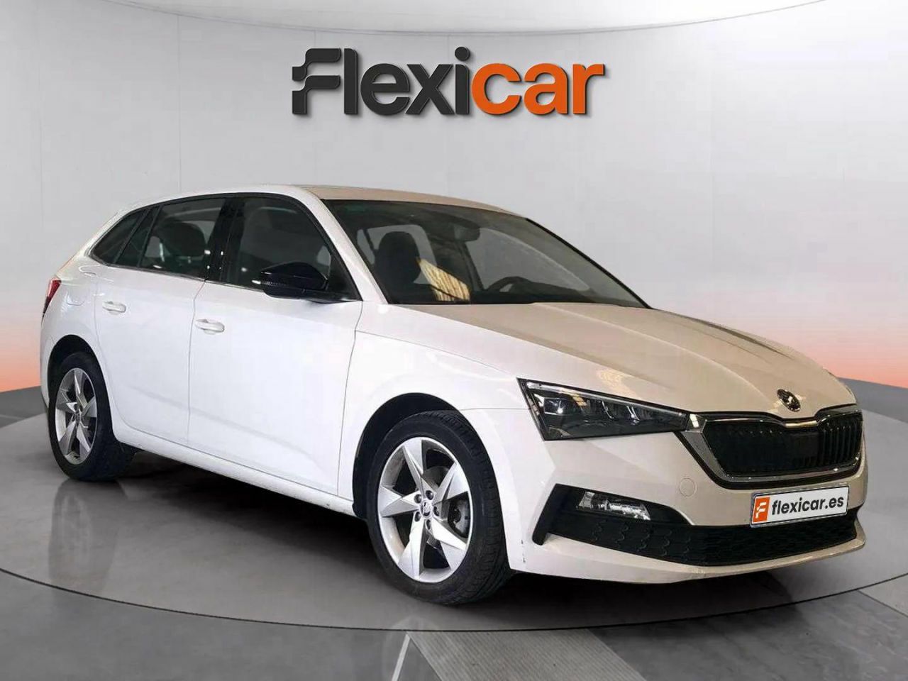 Skoda kamiq 1000 cc  de segunda mano - skoda scala 2019 /