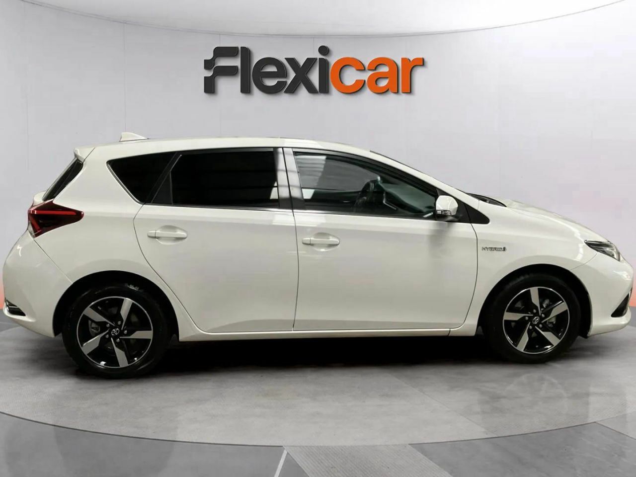 toyota auris 2017 / foto grande (3)