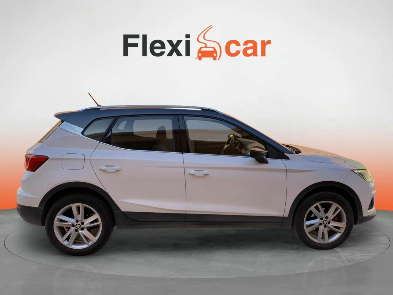 seat arona 2019 / foto grande (2)