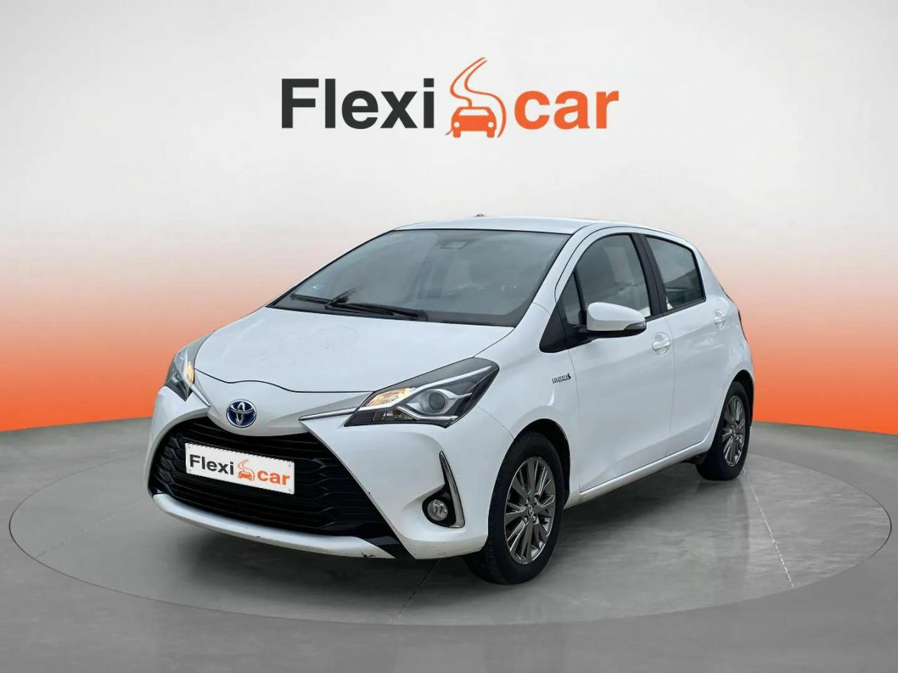 toyota yaris 2020 / foto grande (2)