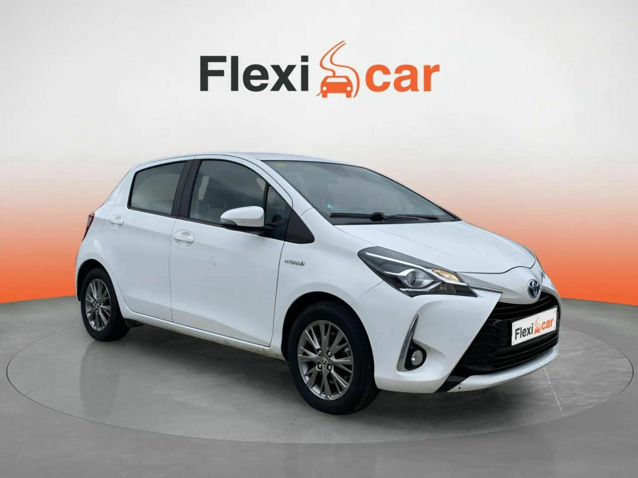 Toyota yaris 2019 en granada  de segunda mano en Granada - toyota yaris 2020 /
