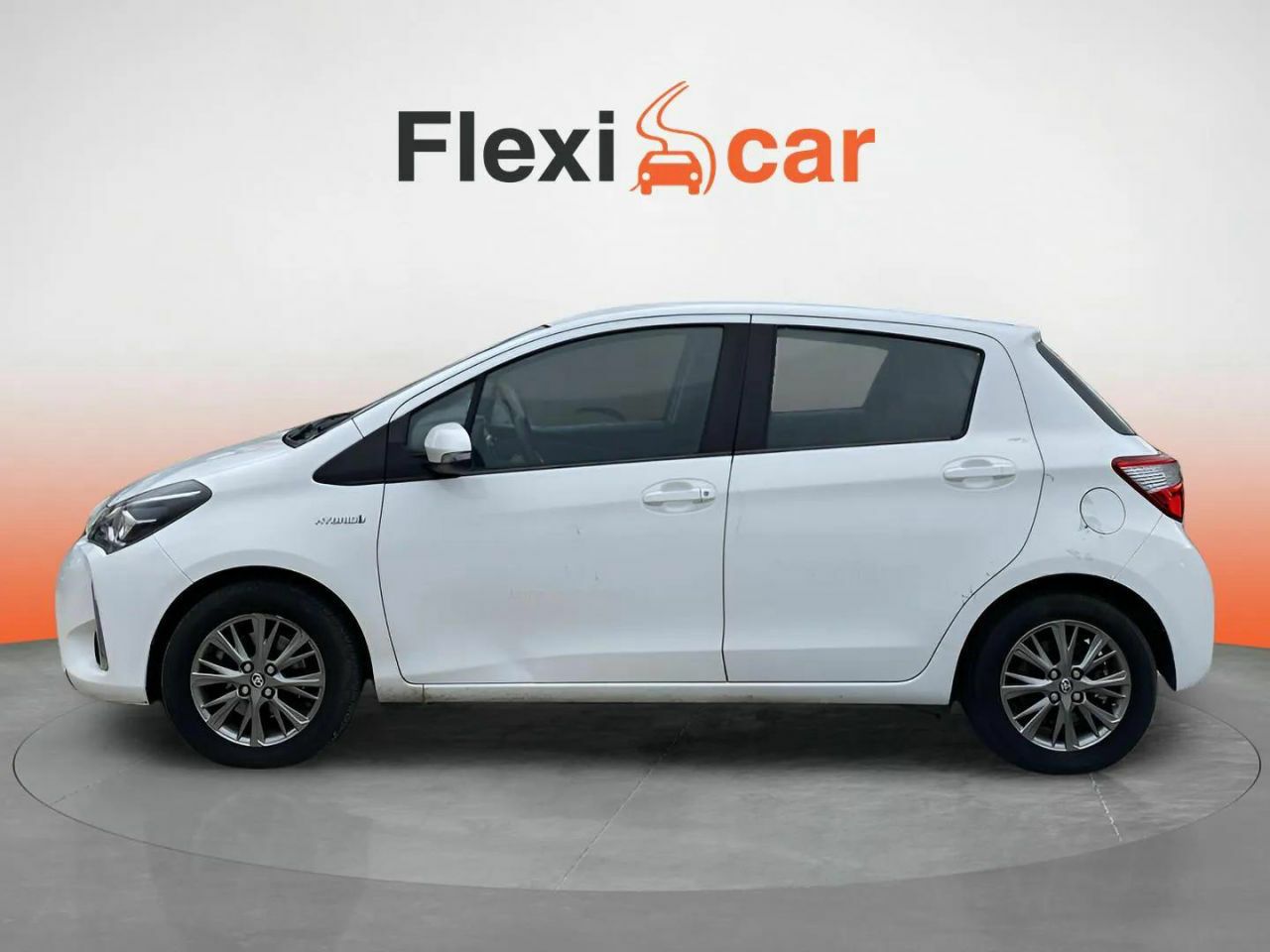 toyota yaris 2020 / foto grande (3)