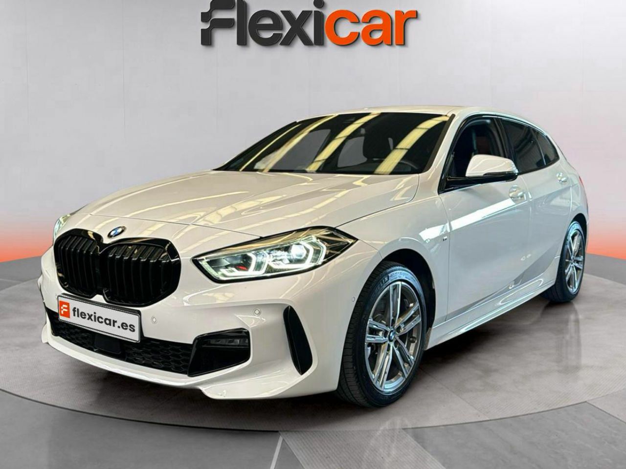 bmw serie 1 2024 / foto grande (3)