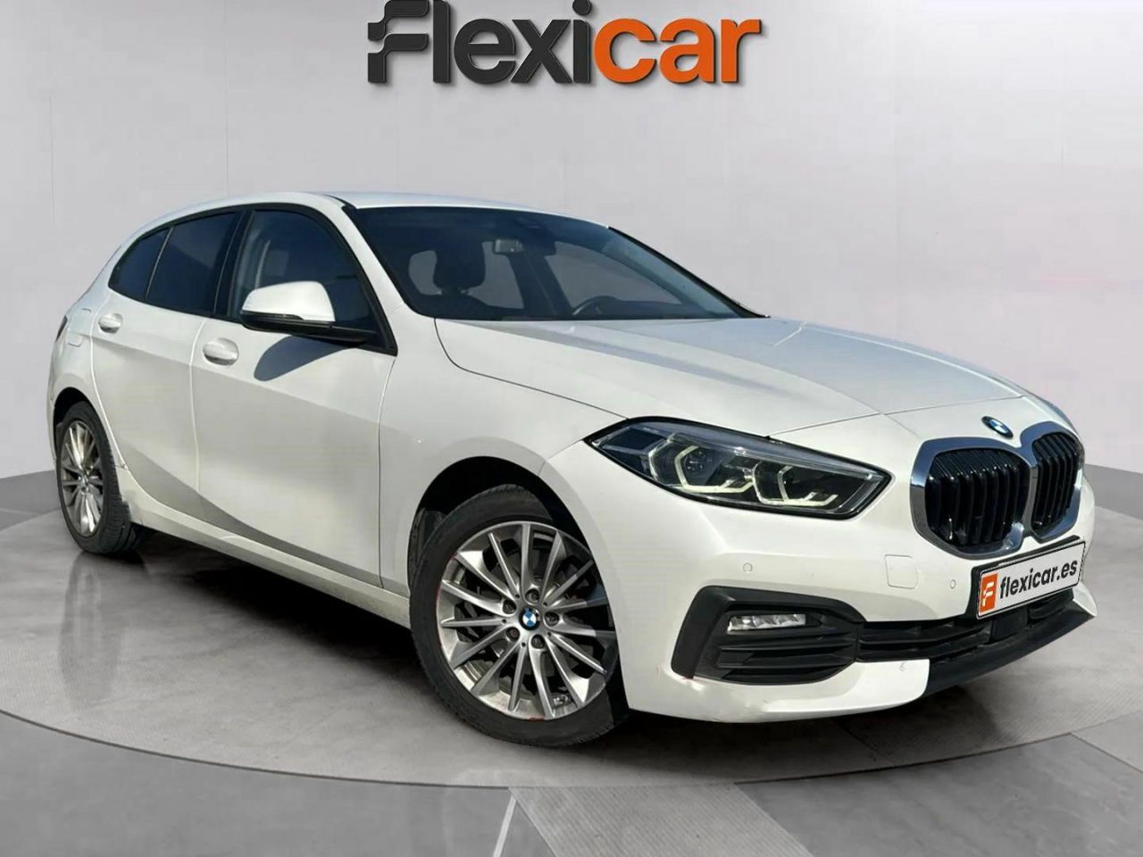 Foto bmw serie 1 2021 /