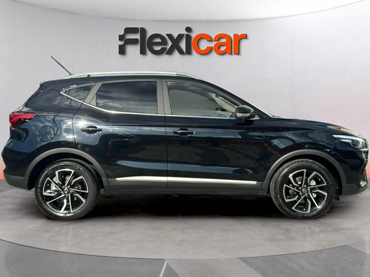 mg zs 2024 / foto grande (3)