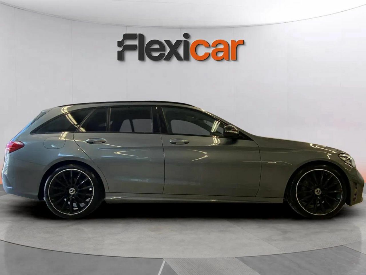 mercedes clase c 2021 / foto grande (3)