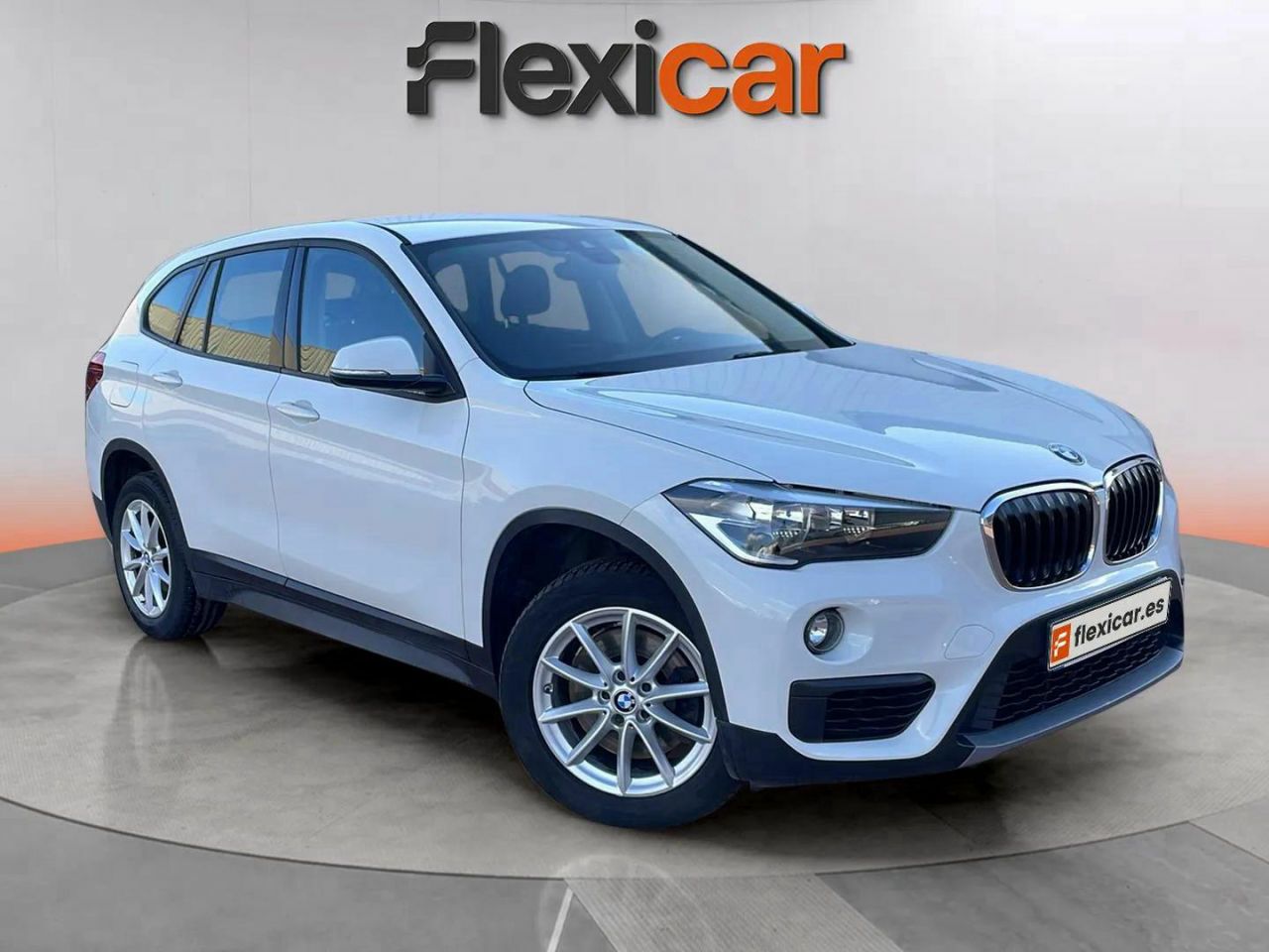 Bmw x1 como nuevo precio  de segunda mano - bmw x1 2018 /