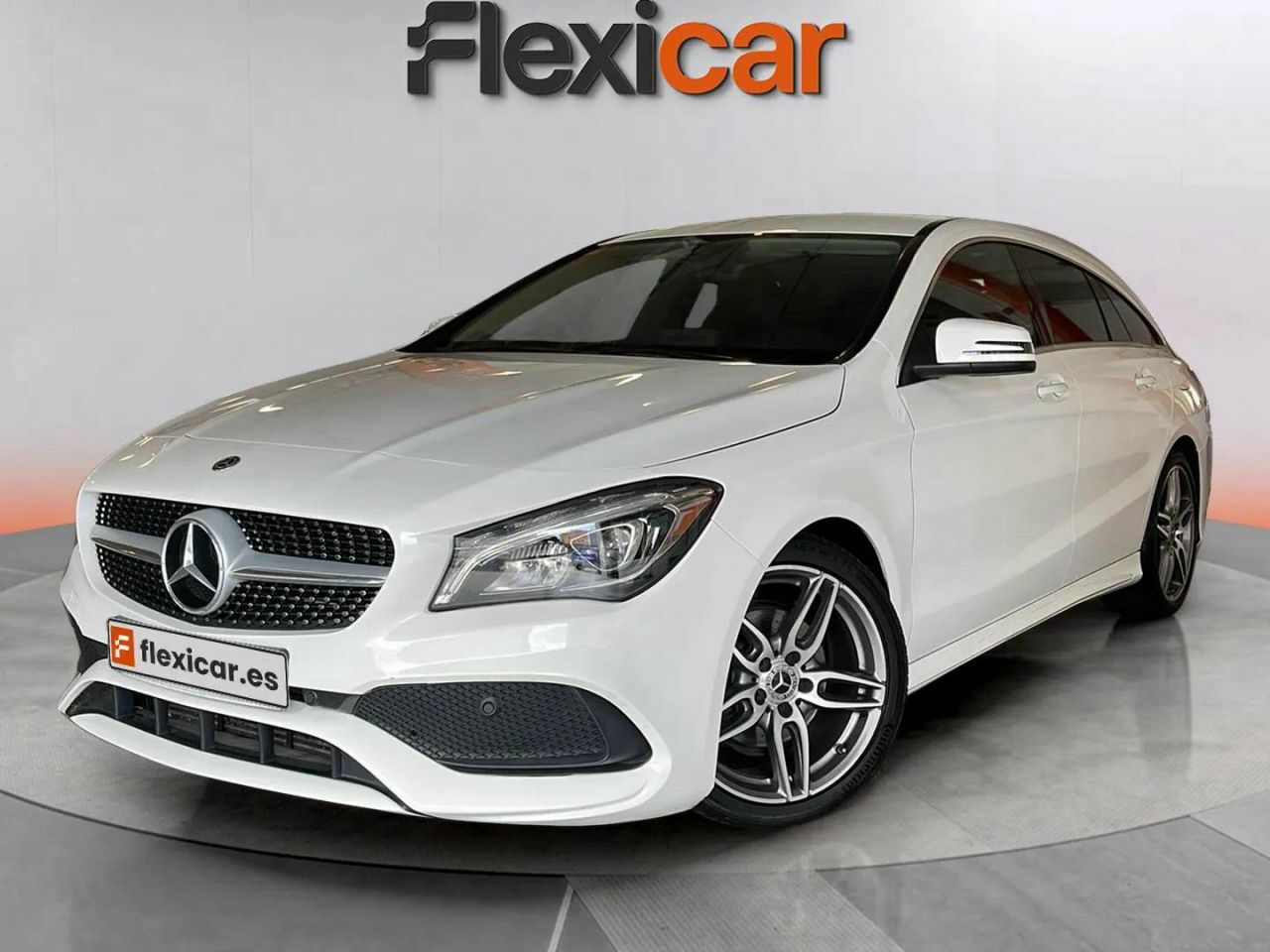 mercedes cla 2018 / foto grande (2)