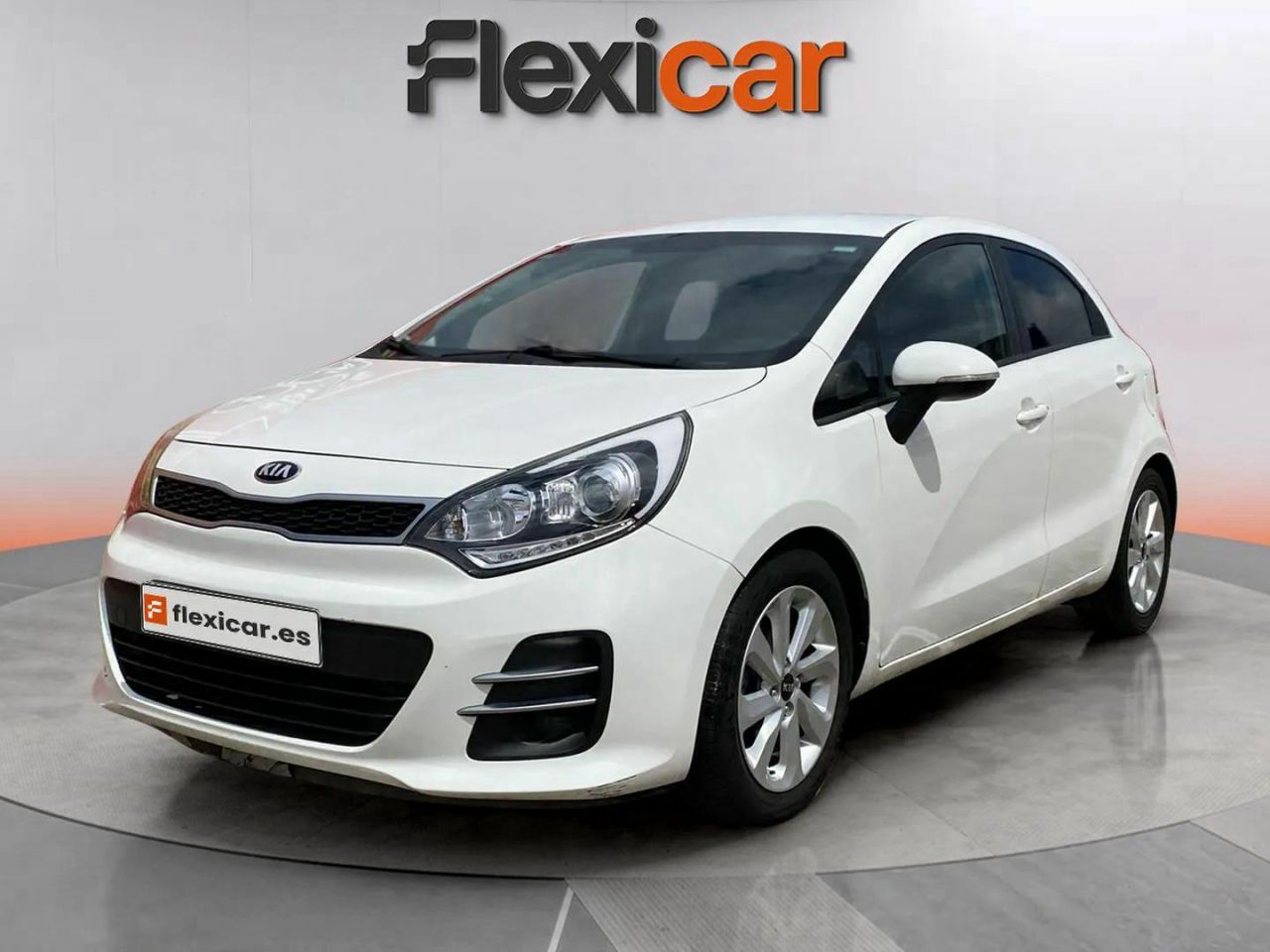 kia rio 2016 / foto grande (3)
