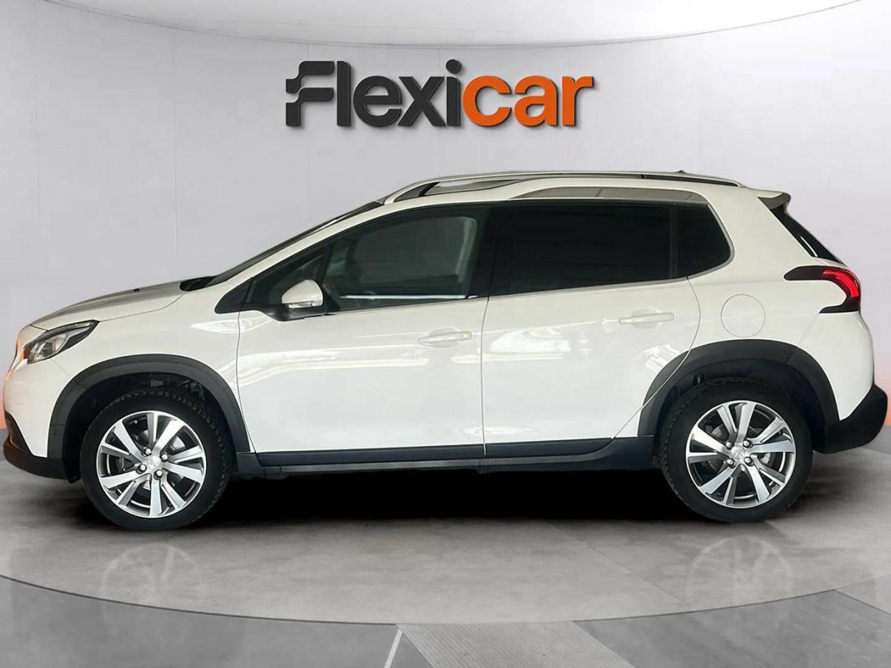 peugeot 2008 2017 / foto grande (3)