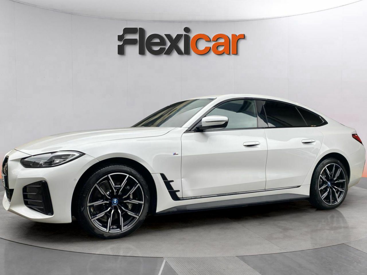 bmw i4 2023 / foto grande (3)