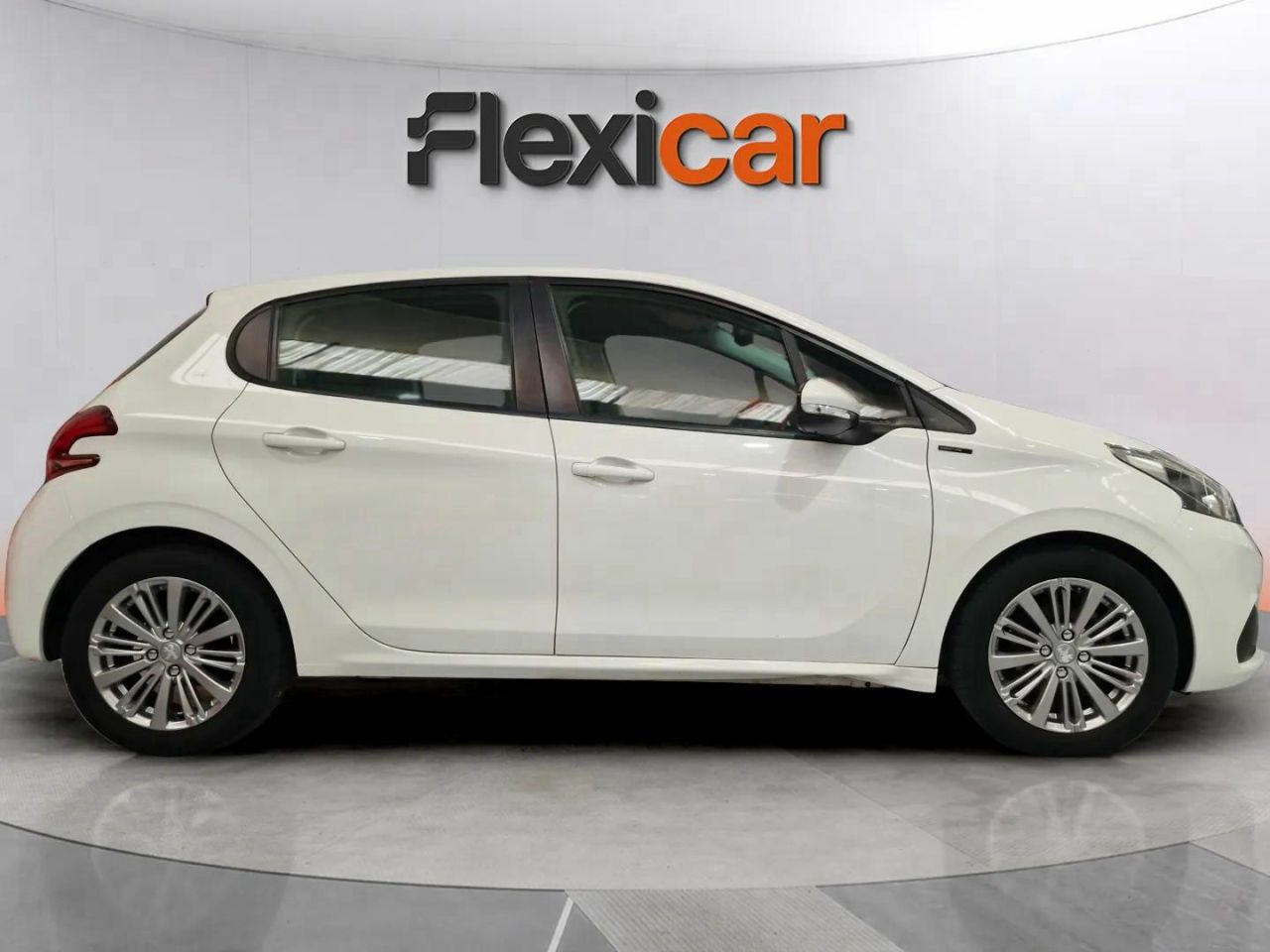 peugeot 208 2019 / foto grande (3)
