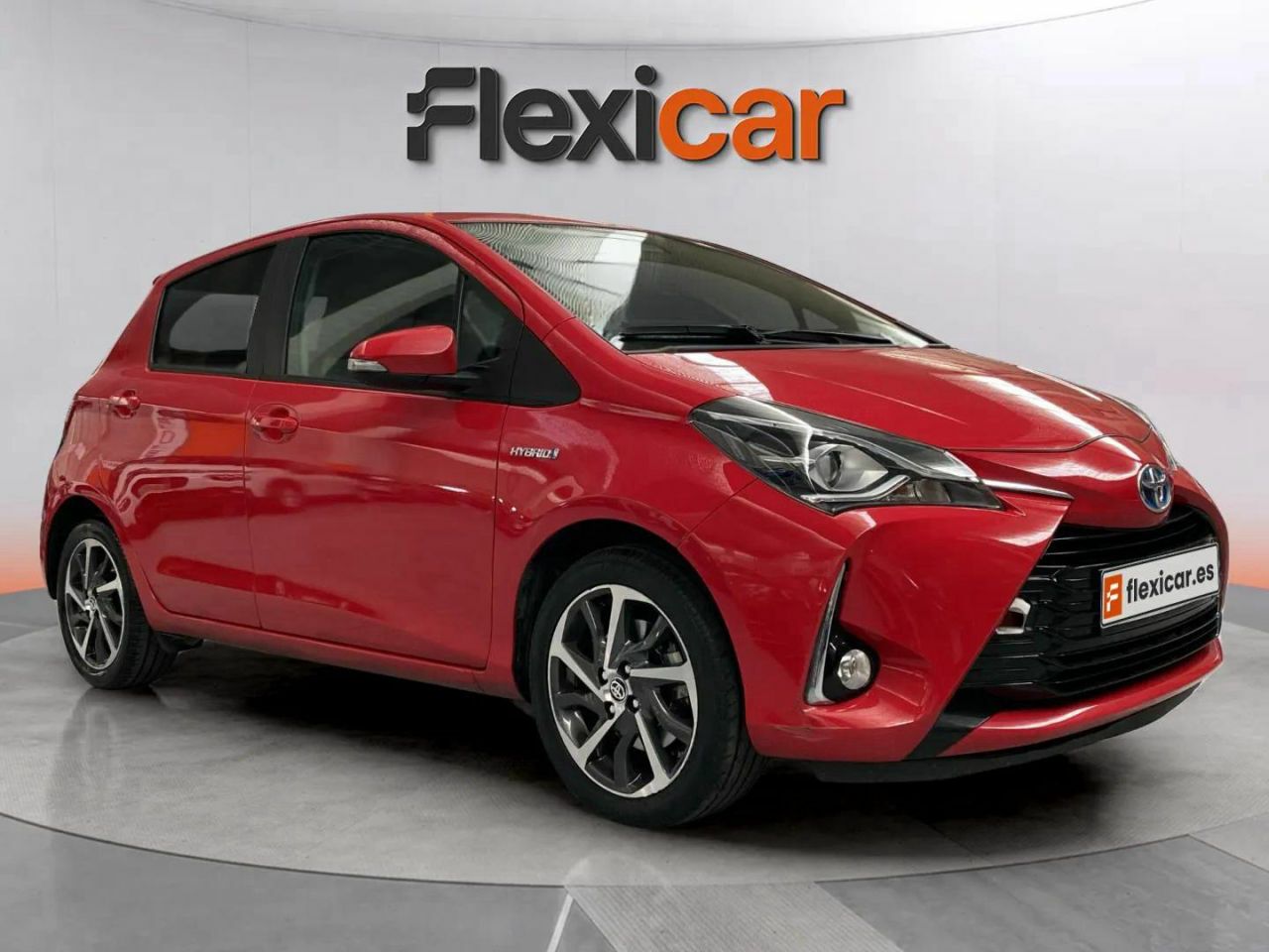 Toyota yaris 2019 rojo 5 puertas  de segunda mano - toyota yaris 2019 /