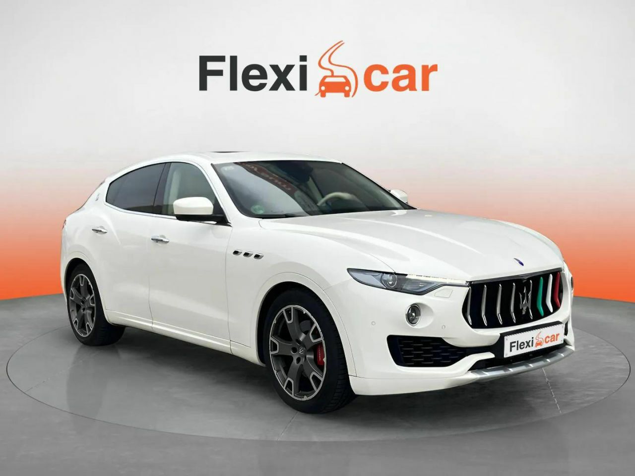 Foto maserati levante 2017 /