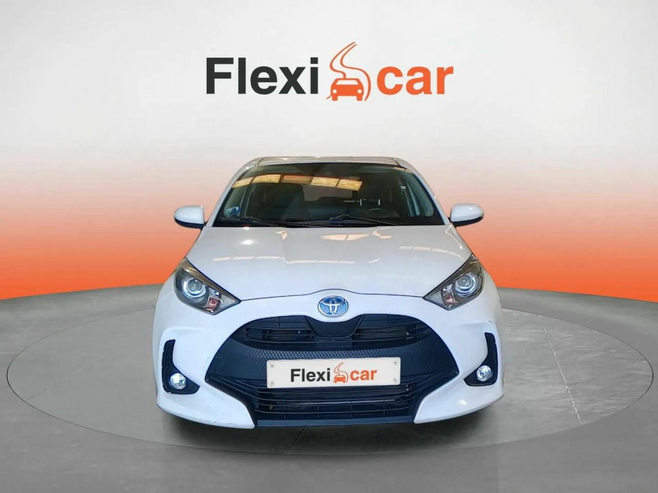 toyota yaris 2020 / foto grande (2)
