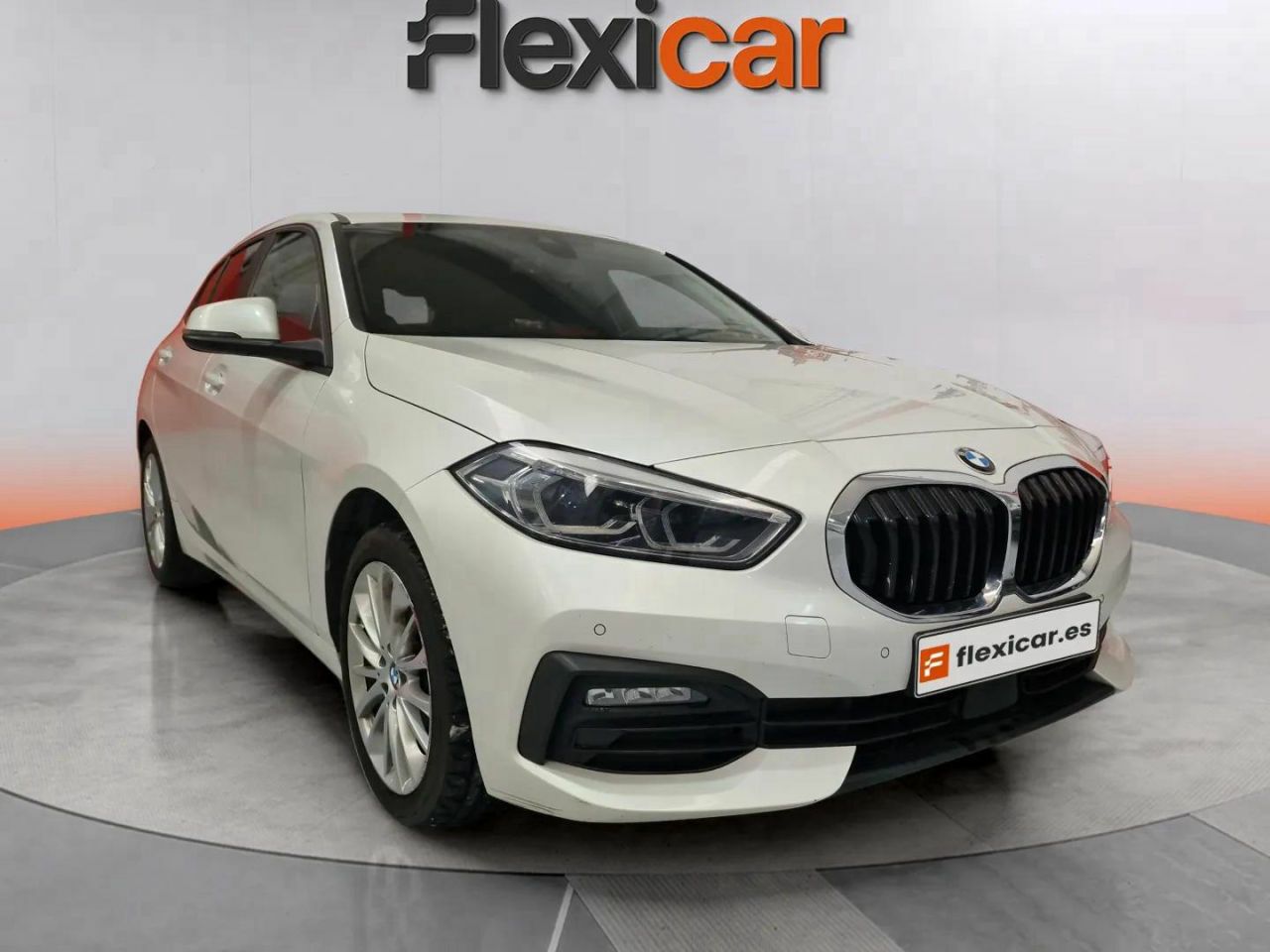 Foto bmw serie 1 2021 /