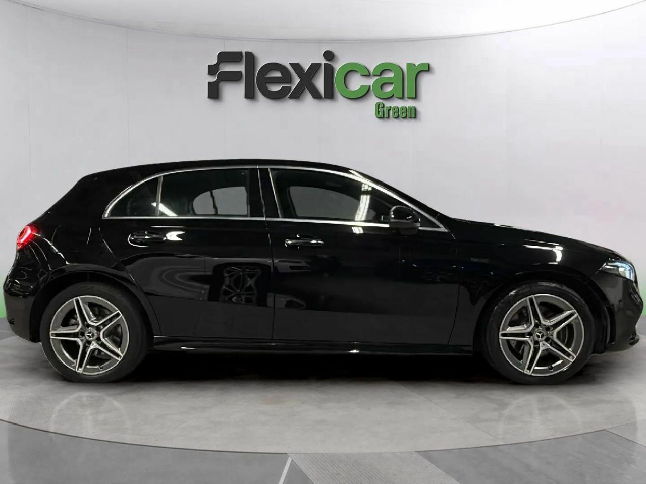 mercedes clase a 2021 / foto grande (3)