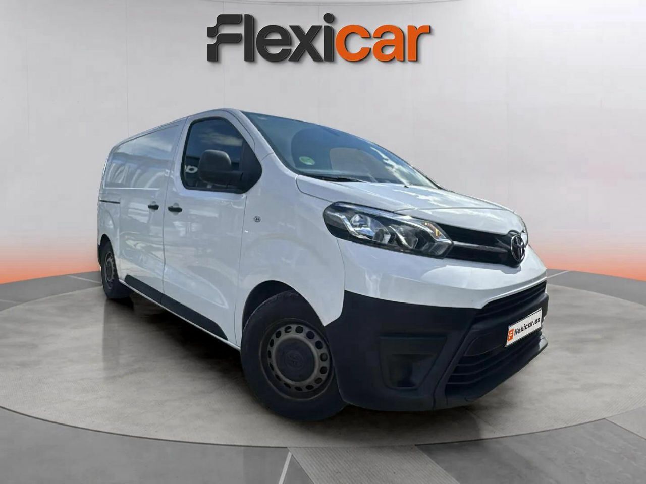 Toyota yaris 2019 usado  de segunda mano - toyota proace 2019 /