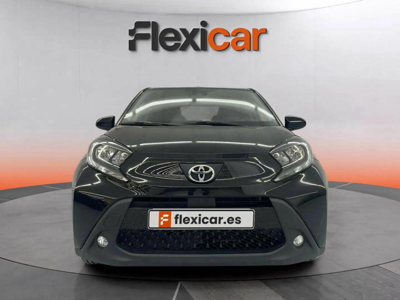 toyota aygo 2023 / foto grande (2)
